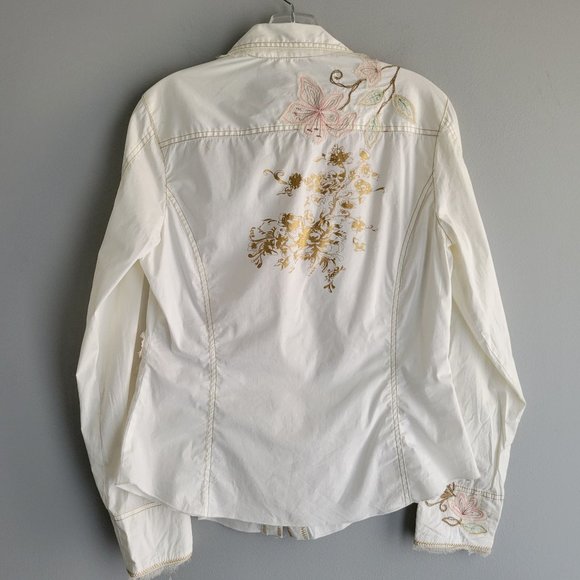 Love Polly Long Sleeve Embroidered Button Up - Picture 7 of 11